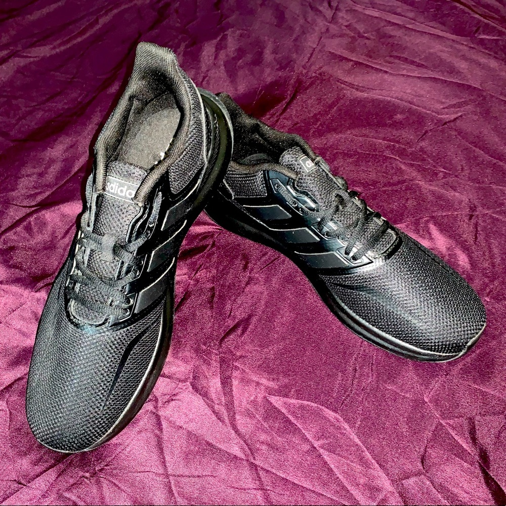 Men’s size 9.5 Adidas Running Shoes